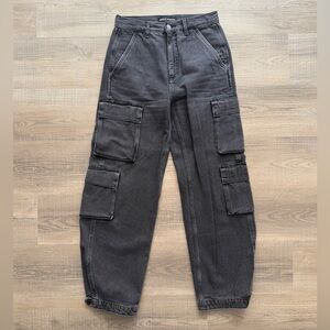 Aritzia Denim Forum, The 90’s Millie Hi-Rise Cargo, Charcoal Cargo Pants